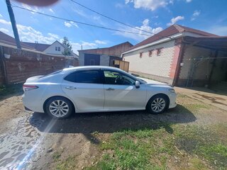 2020 Toyota Camry VIII (XV70), белый, 3500000 рублей, вид 2
