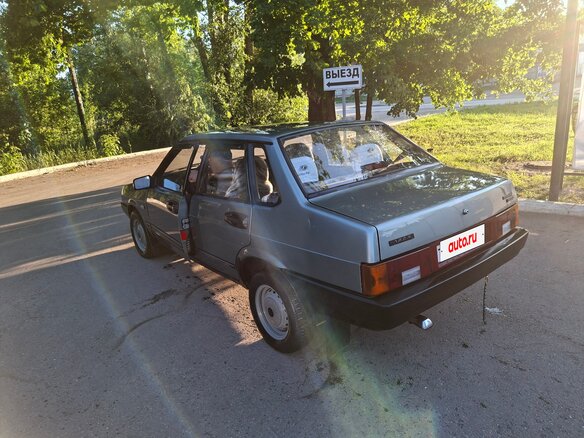 1995 Lada (ВАЗ) 21099, серый, 350000 рублей - вид 9