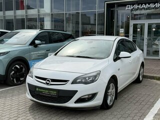 2012 Opel Astra J Рестайлинг, белый, 581000 рублей, вид 1