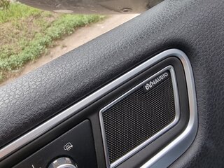 2011 Volkswagen Touareg II, белый, 2400000 рублей, вид 5