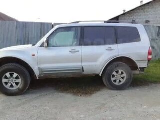2001 Mitsubishi Pajero III, серебристый, 450000 рублей, вид 4