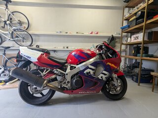 1999 Honda CBR 919RR Fireblade, красный, 380000 рублей, вид 5
