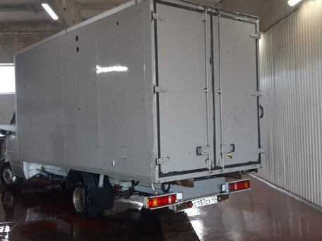 2002 Mercedes-Benz Sprinter, серебристый, 1500000 рублей, вид 5