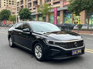2022 Volkswagen Passat B8 Рестайлинг, чёрный, 1737000 рублей, вид 3