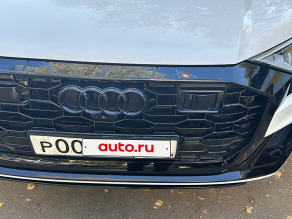 2020 Audi Q8 50 TDI I (4M), белый, 7700000 рублей - вид 14