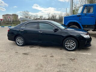 2015 Toyota Camry VII (XV50) Рестайлинг, чёрный, 1570000 рублей, вид 4