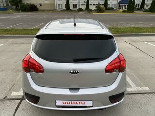 2018 Kia Ceed II Рестайлинг, серебристый, 1250000 рублей, вид 4
