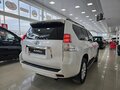 2010 Toyota Land Cruiser Prado 150 Series, белый - вид 7