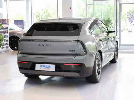 2026 Audi E7X, серый, 3400000 рублей, вид 4