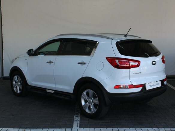 2013 Kia Sportage III, белый, 1600000 рублей - вид 4