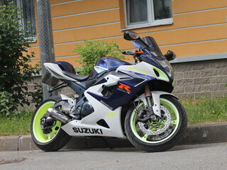 2005 Suzuki GSX-R 1000, синий, 579048 рублей, вид 2