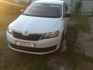 2017 Skoda Rapid I Рестайлинг, белый, 820000 рублей, вид 2