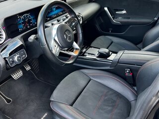 2021 Mercedes-Benz CLA 200 II (C118, X118), чёрный, 2980000 рублей, вид 5