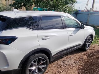 2025 Chery Tiggo 7L I, белый, 2400000 рублей, вид 3