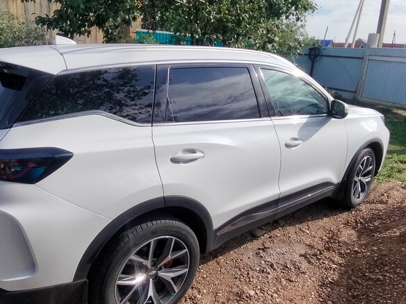 2025 Chery Tiggo 7L I, белый, 2400000 рублей - вид 2