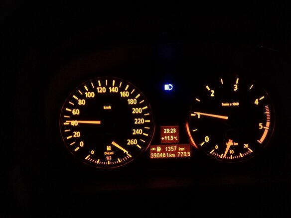 2006 BMW 3 серии 320d V (E90/E91/E92/E93), чёрный - вид 39