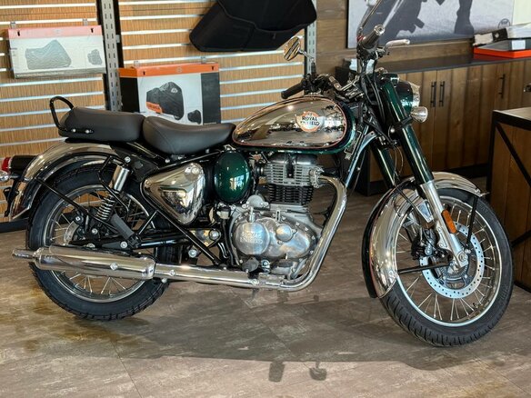 2026 Royal Enfield Classic 350, серый, 526000 рублей - вид 19
