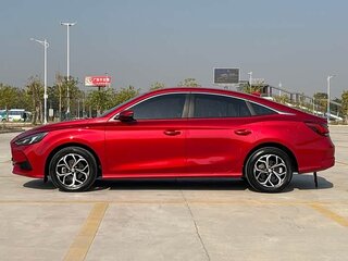 2022 MG 5 II, красный, 999325 рублей, вид 4