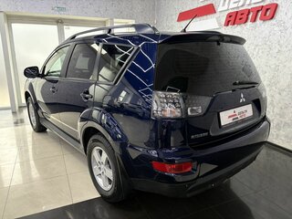 2010 Mitsubishi Outlander II Рестайлинг, синий, 1095000 рублей, вид 3