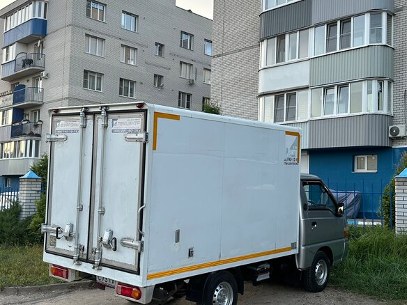 2012 Hyundai Porter, серебристый, 800000 рублей - вид 1