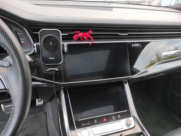 2020 Audi Q8 45 TDI I (4M), красный, 7200000 рублей - вид 12