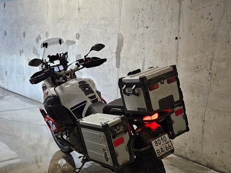 2014 Yamaha XT1200Z Super Tenere, белый, 950000 рублей, вид 4