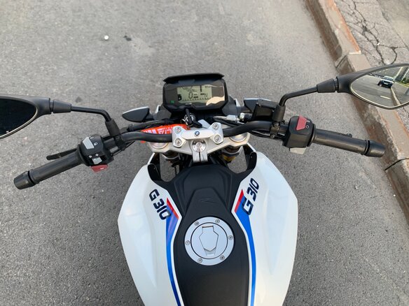 2017 BMW G 310 R, белый, 500000 рублей - вид 6