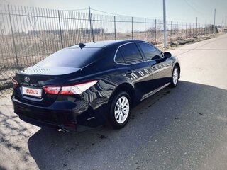 2020 Toyota Camry VIII (XV70), чёрный, 2500000 рублей, вид 4