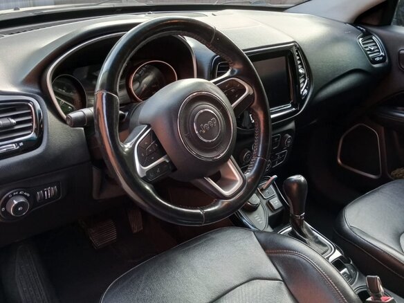 2019 Jeep Compass II, серый - вид 3