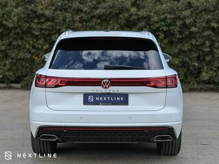 2025 Volkswagen Touareg III Рестайлинг, белый, 12990000 рублей, вид 5
