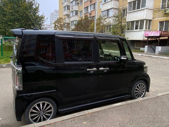 2015 Honda N-BOX I Рестайлинг, чёрный, 900000 рублей - вид 3