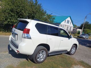 2012 Toyota Land Cruiser Prado 150 Series, белый, 3200000 рублей, вид 5