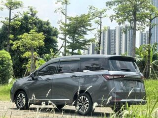 2022 Wuling Jiachen, серый, 1350000 рублей, вид 5