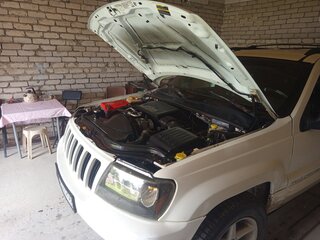 1998 Jeep Grand Cherokee II (WJ), белый, 700000 рублей, вид 5