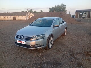 2014 Volkswagen Passat B7, серебристый, 1250000 рублей, вид 1