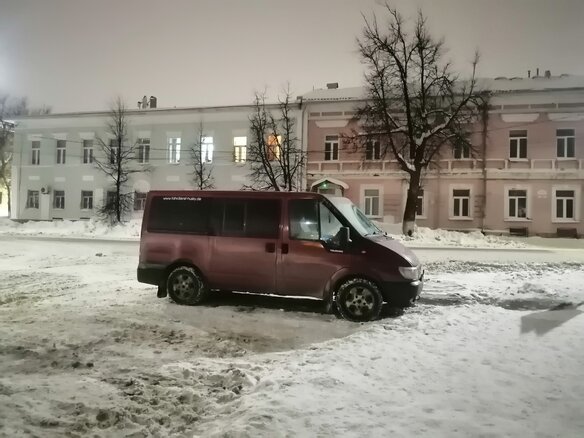 2001 Ford Tourneo, красный, 420000 рублей