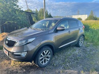 2015 Kia Sportage III Рестайлинг, коричневый, 1250000 рублей, вид 3