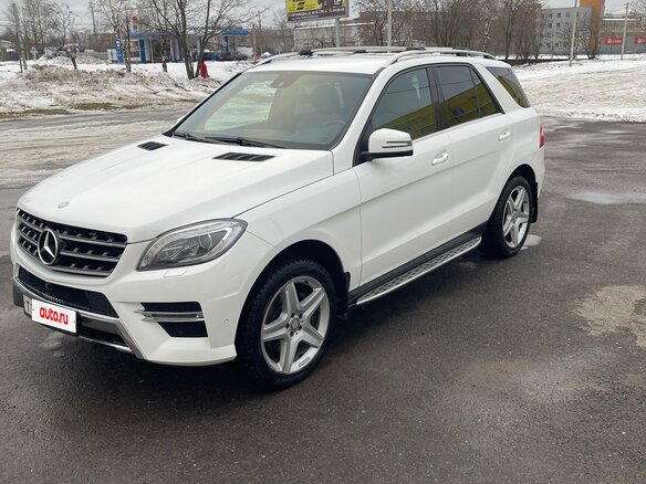 2014 Mercedes-Benz M-Класс 300 III (W166), белый, 2900000 рублей