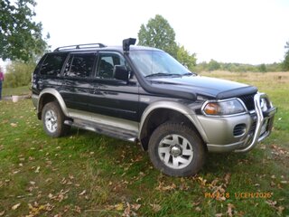 2002 Mitsubishi Montero Sport I, чёрный, 790000 рублей, вид 2