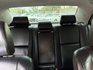 2007 Toyota Avensis II Рестайлинг, серебристый, 600000 рублей, вид 4