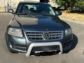 2004 Volkswagen Touareg I, серый, 600000 рублей, вид 2