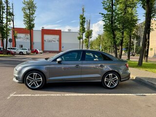 2020 Audi A3 III (8V) Рестайлинг, серый, 1950000 рублей, вид 2