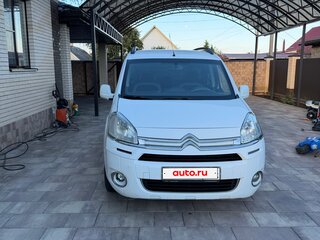 2015 Citroen Berlingo II Рестайлинг, белый, 900000 рублей, вид 1