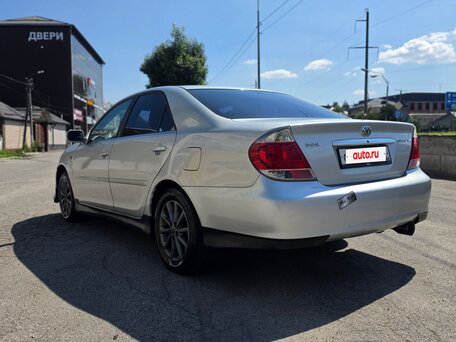 2005 Toyota Camry V (XV30) Рестайлинг, серебристый, 700000 рублей, вид 4