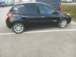 2010 Renault Clio III Рестайлинг, чёрный, 419000 рублей, вид 2