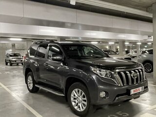 2015 Toyota Land Cruiser Prado 150 Series Рестайлинг 1, серый, 3800000 рублей, вид 2