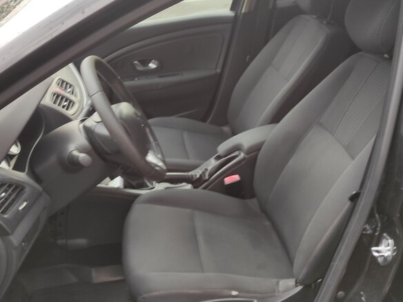 2011 Renault Fluence I, чёрный - вид 4