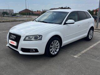 2012 Audi A3 II (8P) Рестайлинг 2, белый, 860000 рублей, вид 1