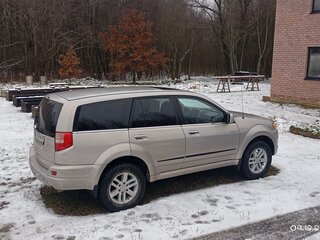 2002 Isuzu Axiom, серый, 720000 рублей, вид 4