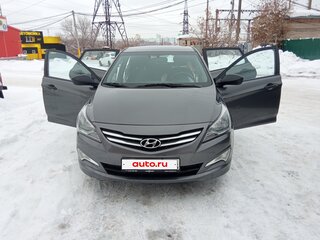 2014 Hyundai Solaris I, серый, 590000 рублей, вид 2